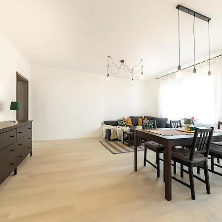 Lägenhet Beautiful In *